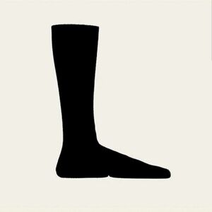 Yeezy YZY Pods sz 2 (mens 9-10.5)
NWT)
New in Bag. In hand ready to ship!